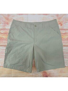 Under Armour Mens HeatGear Loose Fit Khaki Shorts Size 38 Lightweight